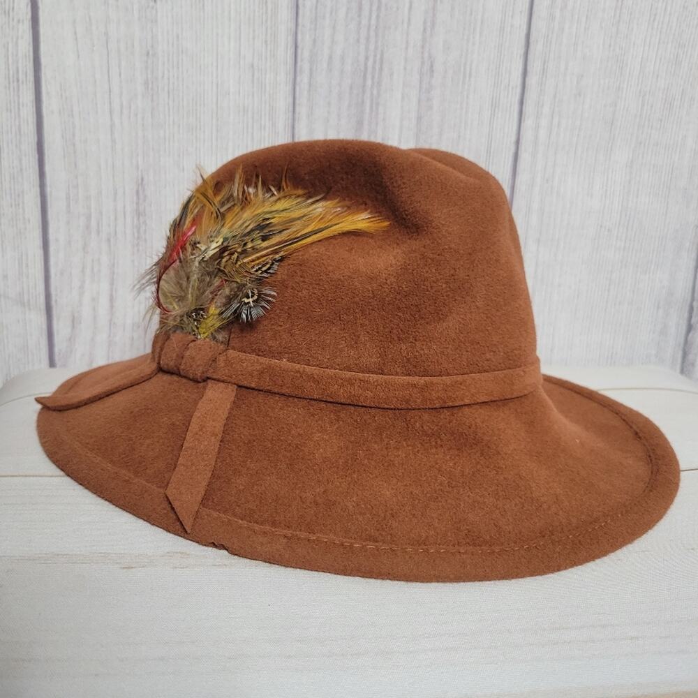 Vintage 70s Brown Wool Felt Fedora Hat by Betmar